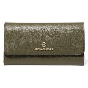 Jet Set Charm Large Trifold Michael Kors Wallet in Olive